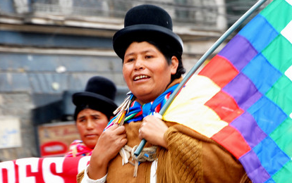 Una indígena aymara durante una manifestación en La Paz a favor de los derechos políticos de las mujeres (Franz Chávez /IPS)